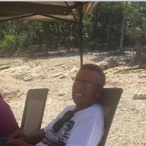 Meet your Posher, Dev